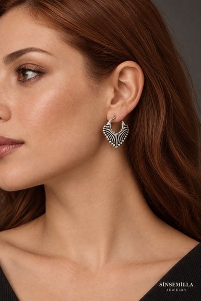 Sinsemilla Jewelry Fan Patterned Steel Hoop Earrings