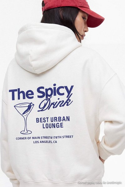 TRENDYOLMİLLA Ekru Spicy İçecek Baskılı Kalın Oversize/Geniş Kesim Kapüşonlu ...