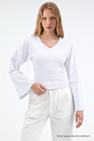 COMBİNE MİCHAİL Women's Raglan Sleeve Textured Crop White Blouse