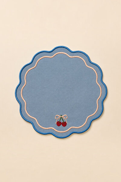 LİONYA DESİGN Cherry Season - Kiraz Nakışlı Dekoratif Sunum Peçetesi 30x30 cm...