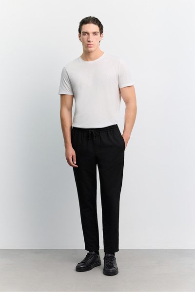 Avva Erkek Siyah Beli Lastikli Bağcıklı Duble Paça Jogger Relaxed Fit Pantolo...