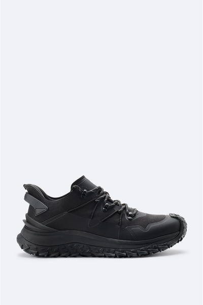 Avva Men's Black 100% Rubber Sole Water Repellent Sneaker Shoes A42Y8011