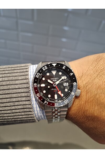 Seiko Black Dial Japanese Made Gmt Calendar Men's Wristwatch 10 Atm Water Res...
