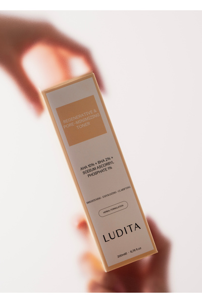 LUDITA Peeling Tonik – %10 AHA + %2 BHA + %1 Vitamin C, Yenileyici & Gözenek Sıkılaştırıcı