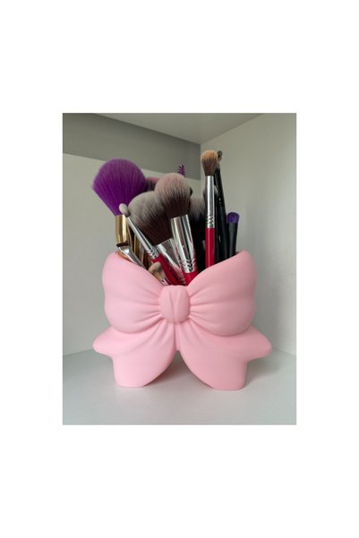 Lunera Accessories منظم فرش المكياج على شكل فيونكة، منظم مستحضرات التجميل المزخرفة بطباعة ثلاثية الأبعاد باللون الوردي