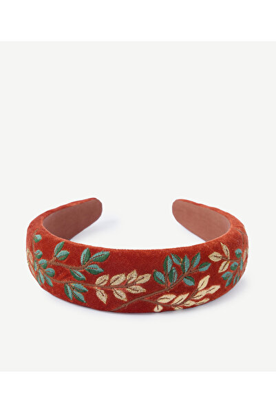Yargıcı Leaf Embroidered Crown