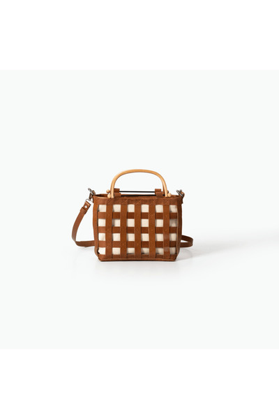YOURHANDBAGS Taba Deri Sepet Çanta