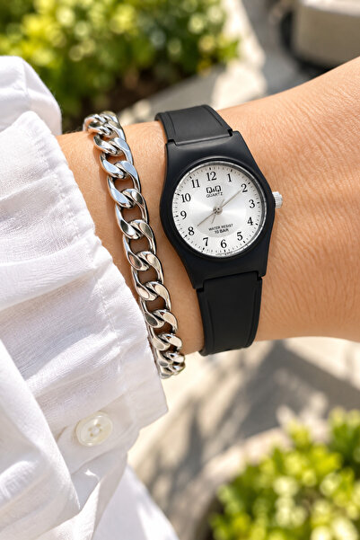 Q&Q Brand Black Silicone Band Small Case Numeral Wristwatch + Bracelet