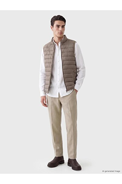 LC Waikiki Regular Fit Stand Collar Men's Puffer Vest (W6)