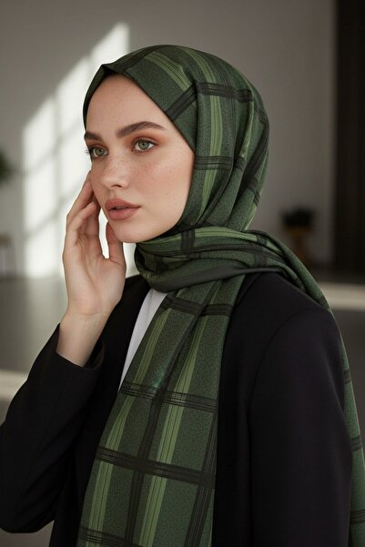 Vissona KREP GEOMETRİK DESENLİ HAKİ YEŞİLİ RENKLİ 75X195 KIRIŞMAZ ŞAL