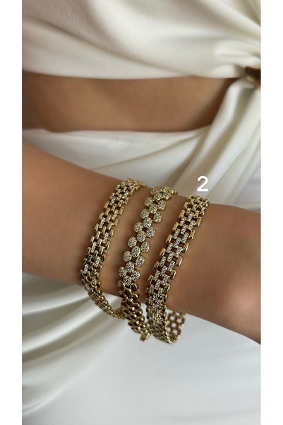 La'Bien Ing Gold Color Stylish and Elegant Women's Bracelet No. 1