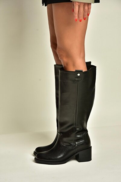 Fox Shoes Z282270409 Black Thick Heeled Classic Women's Boots