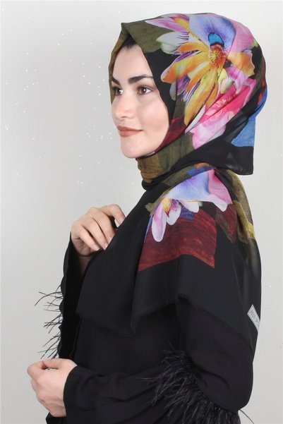 Aker Crepe Shawl 7125877 -912