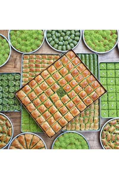 ÇAY BÖREK Özel Kare Dilim Kuru Baklava (tepsili)