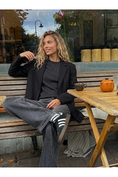 Juuuj Μαύρο υφαντό ύφασμα, κλασικό γιακά, oversize, με διπλά κουμπιά και τσέπ...