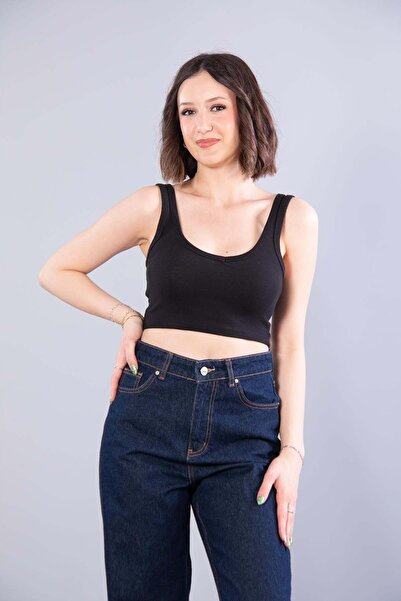 Mckanzie 6695 (N-2299) V-Neck Thick Strap Camisole Crop