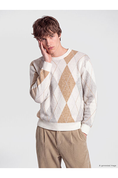 LC Waikiki Nevavm Farkıyla Xside Ecru Knitwear Diamond Patterned Oval Collar ...