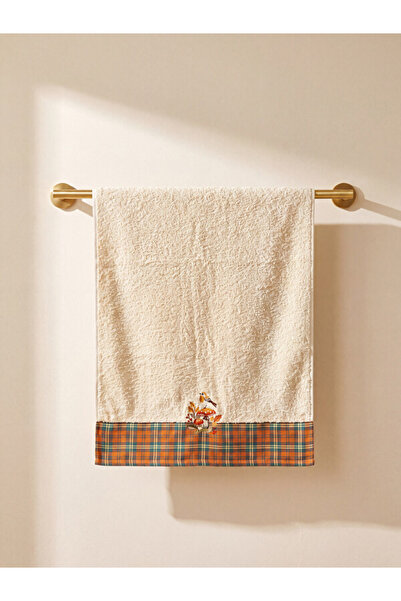 LC Waikiki Rmz Gi̇yi̇m Farkiyla Embroidered Cotton Face Towel 50X80 cm
