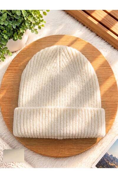 Aleda Wool White Ribbed Beret
