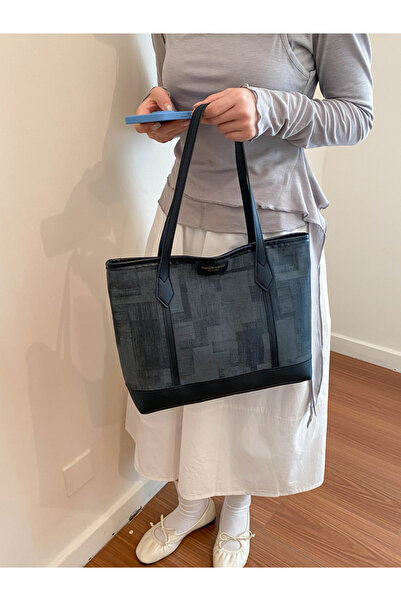 Take Two By Styli Black Printed Tote Bag