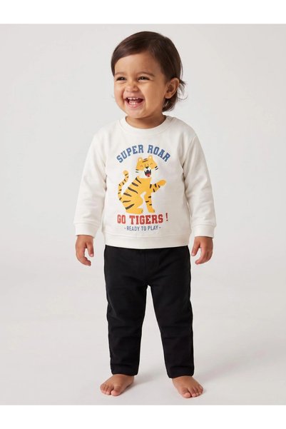 Styli Baby Boy Off White Graphic Print Regular Fit Sweatshirt