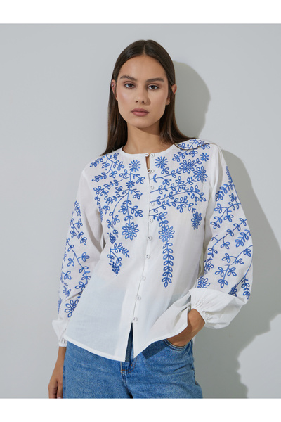Styli Off White Embroidered Round Neck Relaxed Fit Shirt