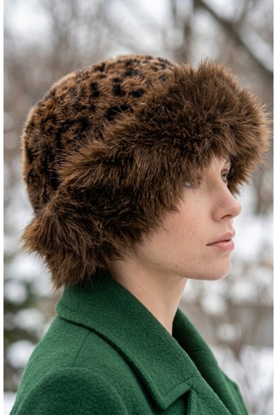 emybox Plush Siberian Ushanka Winter Women's Hat - Gray Faux Fur Cold-Proof Wind-Cutting Luxury Furry Ushanka
