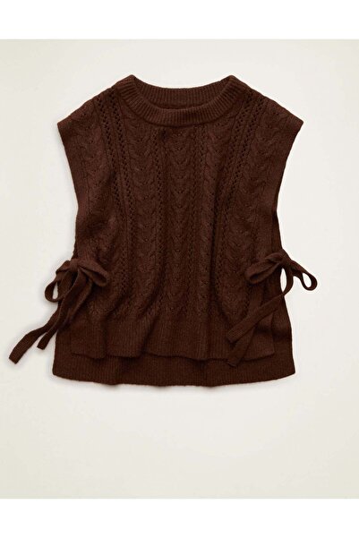 AMERICAN EAGLE AE Whoa So Soft Cable Knit Vest