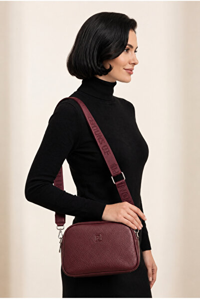 LYRA Bags & Accessories حقيبة كروس للكتف يومية عملية مبطنة بمادة ناعمة عالية ...