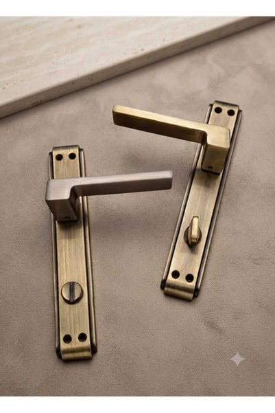 ARON SOFUOĞLU PRİZMA MODEL LUXURY CU OGLINDĂ (GALBEN ANTIC MAT) Mâner ușă baie-WC (STÂNGA) Aluminiu / Oțel