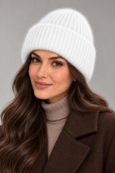 Wearflawless Women's Soft Bearded Beret, Folded Trendy Stretchy Beret