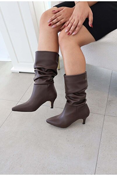 asmi shoes Γυναικείες μπότες Gina Brown με φυσούνα, τακούνι 6 εκ., μυτερή μύτ...