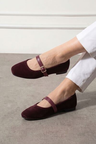 FUGA MODA Voga Bordo Bantlı Gold Tokalı Kadife Dokulu Elegant Hafif Ev Babeti