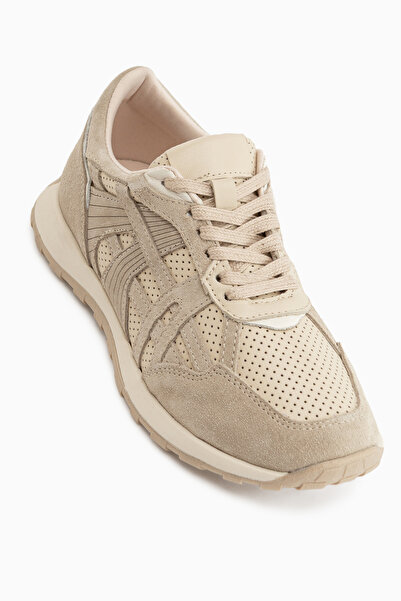 Limoya Wendy Genuine Leather Beige Suede Mesh Detailed Lace-Up Women's Sneaker