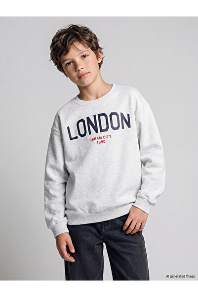LC Waikiki Özmarka New Season Gray London Printed Boys' Thick Sweatshirt