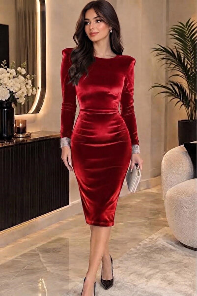 QBZ فستان ميدي مزين بالترتر المخملي