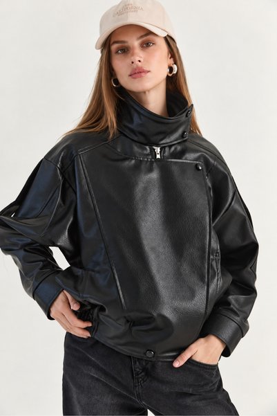 Lia Blanco's Women's Black Viral Oversize High Collar Faux Leather Jacket with Epaulet Detail