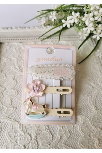 Halley Concept Set of 3 Cream Colored Flower and Horse Figured Clamps with Bu...