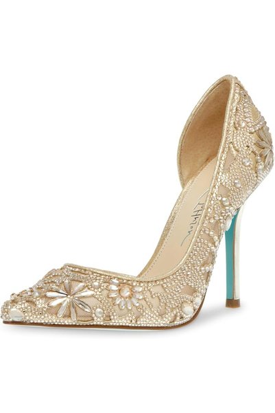 Betsey Johnson women's Chic Pump