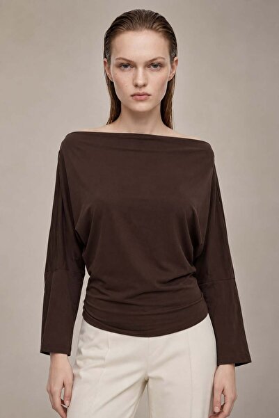 HAKKE Long Sleeve Loose One Shoulder Low-Cut Bluz