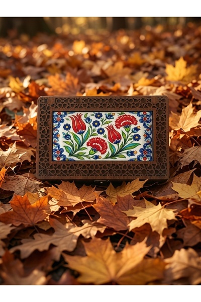 Ahşap Takı Kutusu ( Lale ve Karanfil Desenli)