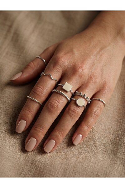 Ervalina Women's Gold Color 8-Piece Design Ring Set