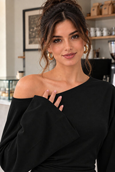 COMBİNE MİCHAİL Women's Open Collar Spanish Sleeve Black Blouse