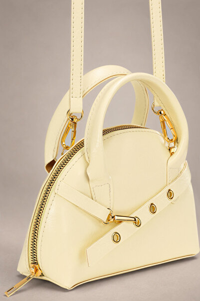 Housebags Sarı Gold Aksesuar ve Kuşgözü Detaylı Kadın El-Omuz Çantası REF.672466