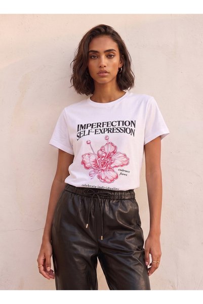 FAV Youth Crew Neck T-shirt
