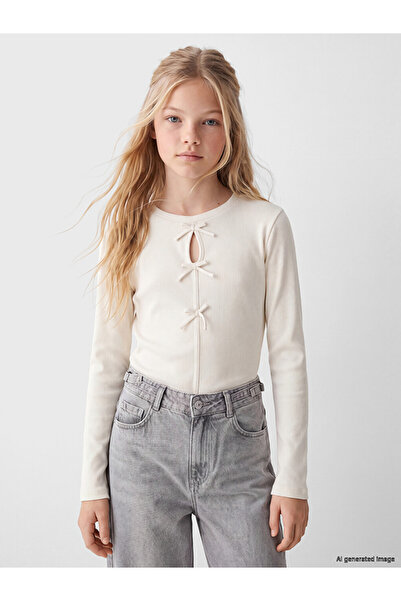 LC Waikiki Ecru Crew Neck Girl's T-Shirt with Bow Detail