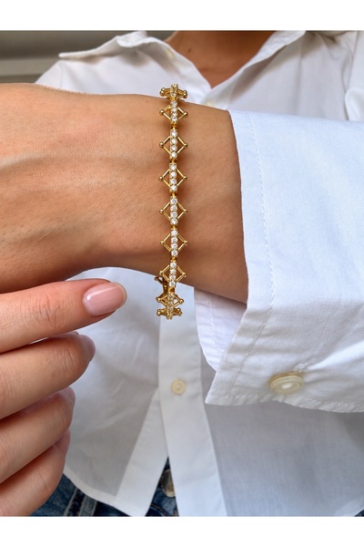 Ressia Triangle Stone Waterway Extended Bracelet