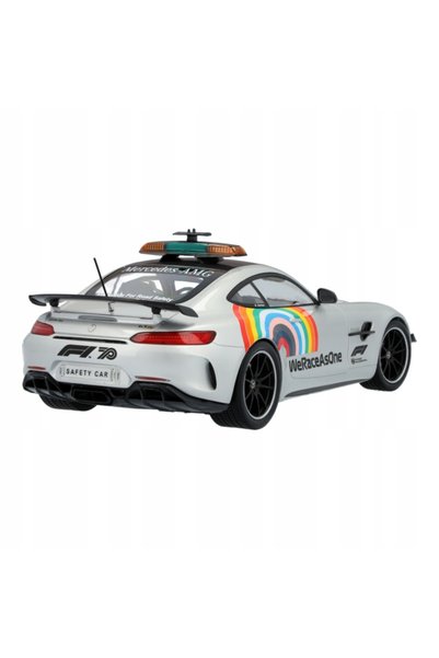 Pan i Pani Gadżet MERCEDES-AMG F1 MAȘINĂ DE SIGURANȚĂ MODEL METALIC 1:24 CU S...