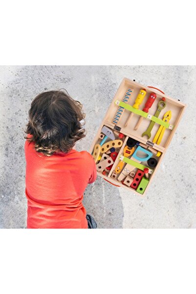 Stator Cutie DIY + unelte din lemn pentru atelierul copiilor 36 elemente.