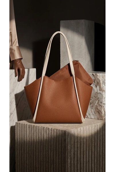 Generic Brand Women's Brown Cream Soft Leather Shoulder Bag 30X25 cm with Extra Makeup Bag